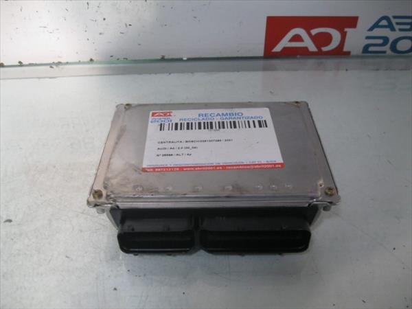 Centralina motore Audi A4 Berlina (8E) 2.0  - 1