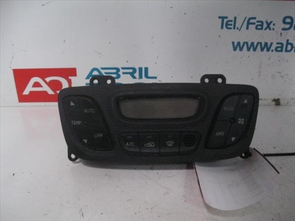 Commande chauffage Hyundai Santa Fe (SM) 2.0 CRDi 4x4  - 1