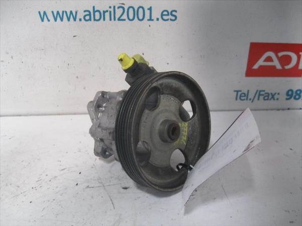 Pompe de direction Peugeot 807 2.0 HDi  - 1
