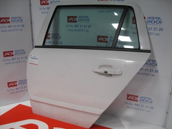 Puerta trasera izquierda Opel Astra H Caravan 1.9 CDTI  - 1