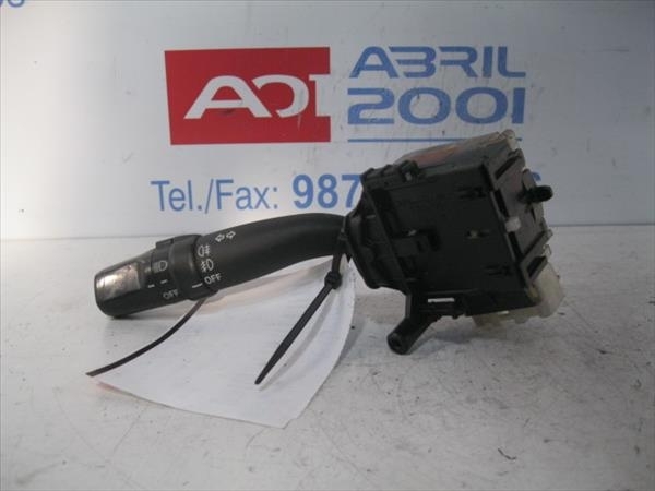 Commodo phare Toyota Corolla Verso (R1) 2.0 D-4D Sol  - 1