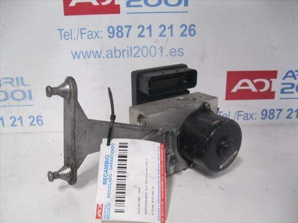 Blocco ABS (antibloccaggio freni) Mercedes-Benz SLK (BM 171) Roadster 1.8 200 Compressor  - 1