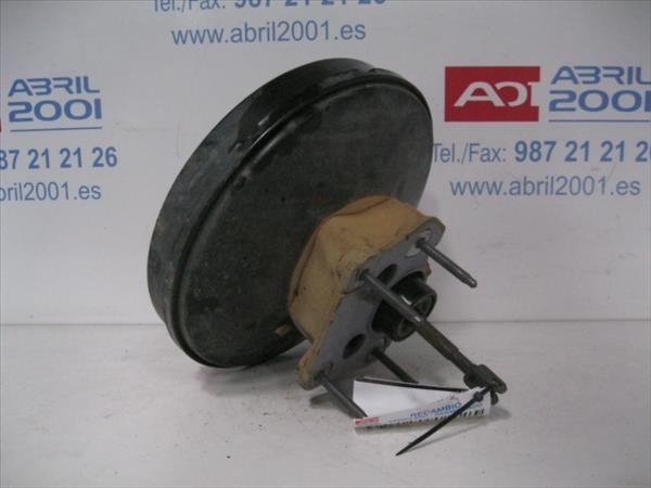 Servo frein Renault Megane III Berlina 5P 1.5 Expression  - 1