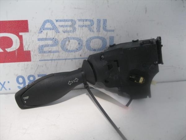 Devio luci Ford FIESTA VI 1.6 TDCi  - 1