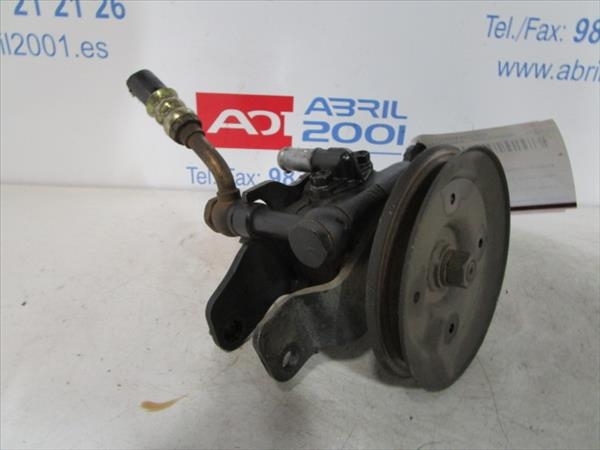 Pompe de direction Nissan Pickup (D22) 2.5 Tdi  - 1