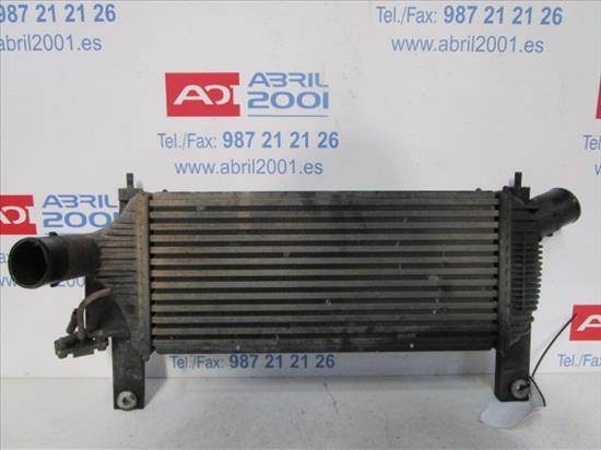 Scambiatore aria (Intercooler) Nissan Navara Pickup (D40M) 2.5 dCi 4WD  - 1