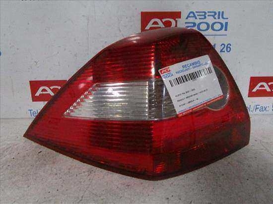 Fanale posteriore principale sinistro (luci) Renault MEGANE II Sedán (LM0/1_) 1.9 dCi  - 1