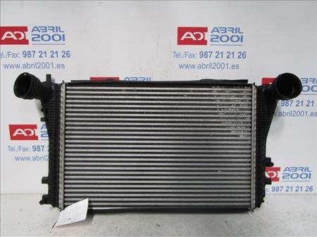 Scambiatore aria (Intercooler) Volkswagen Touran (1T1) 1.9 Highline  - 1