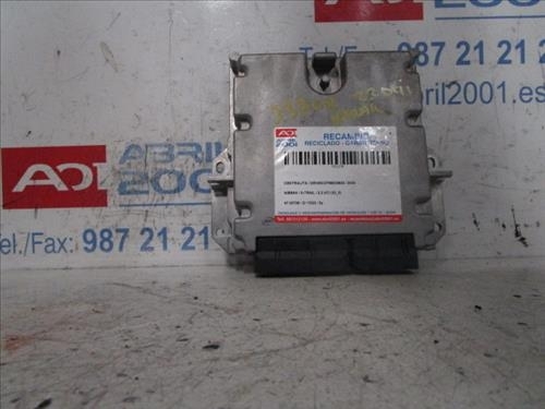 Centralina motore Nissan X-Trail (T30) 2.2 dCi  - 1