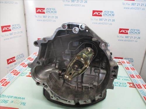 Boite de vitesses Audi A6 Berlina (4B2) 1.8 T  - 1