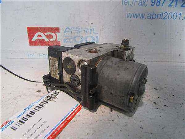 Blocco ABS (antibloccaggio freni) Audi A6 Berlina (4B2) 2.4  - 1