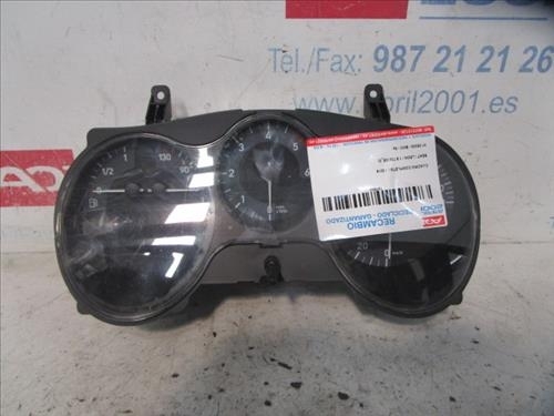 Compteur Seat Leon (1P1) 1.9 TDI  - 1