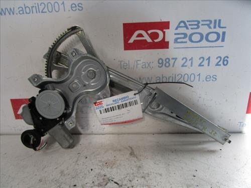 Alzacristalli elettrico anteriore sinistro Toyota YARIS (_P13_) 1.3 4WD  - 1
