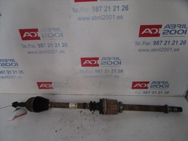 Cardan droit (transmission) Renault Scenic II (JM) 1.9 dCi  - 1