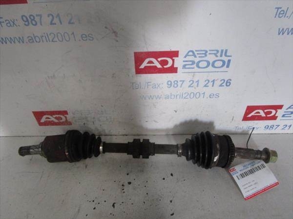 Giunto cardanico albero di trasmissione sinistro Nissan Primera Berlina (P12) 1.8  - 1