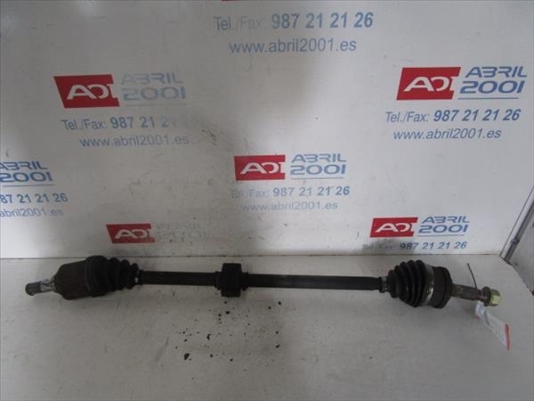 Giunto cardanico albero di trasmissione destro Nissan Primera Berlina (P12) 1.8  - 1