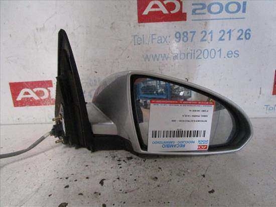 Specchietto retrovisore destro Nissan Primera Berlina (P12) 1.8  - 1