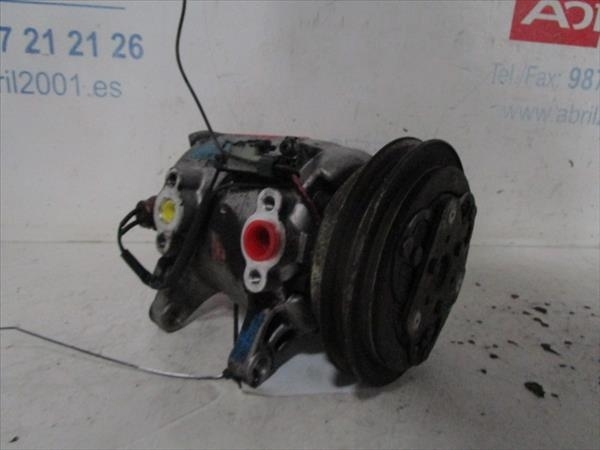 Compresseur clim Nissan Terrano II (R20) 2.7 TD 4WD  - 1