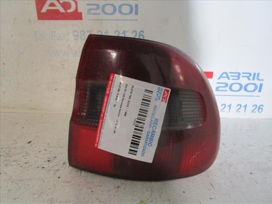 Fanale posteriore principale destro (luci) Volvo V40 Familiar 1.9 TD  - 1