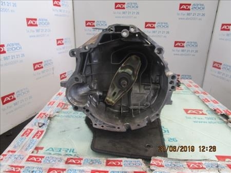 Boite de vitesses Audi A6 Berlina (4B2) 1.8 T  - 1
