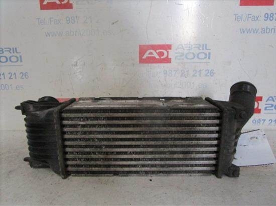 Echangeur air (Intercooler) Peugeot 407 2.0 HDi 135  - 1