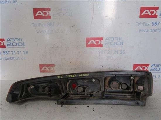 Fanale posteriore principale sinistro (luci) Nissan X-Trail (T30) 2.2 dCi  - 1