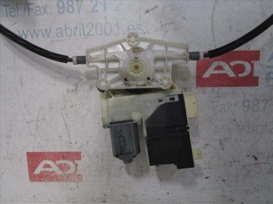 Leve vitre electrique avant droit Citroen C4 Berlina 1.6 HDi  - 1