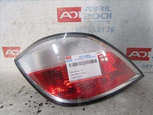 Fanale posteriore principale sinistro (luci) Opel Astra H Berlina 1.7 CDTI  - 1