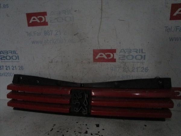 Calandra Peugeot 205 Berlina 1.8 Diesel  - 1