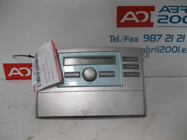 Commande chauffage Toyota Corolla Verso (R1) 2.0 D-4D Sol  - 1