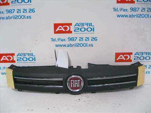 Calandre Fiat II Panda (169) 1.2 8V Natural Power Climbing  - 1
