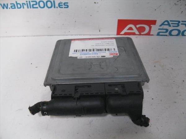 Centralina motore Seat Ibiza Berlina (6J5) 1.6 TDI  - 1