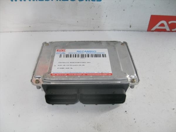 Calculateur moteur Audi A6 Berlina (4B2) 2.5 TDI Quattro  - 1