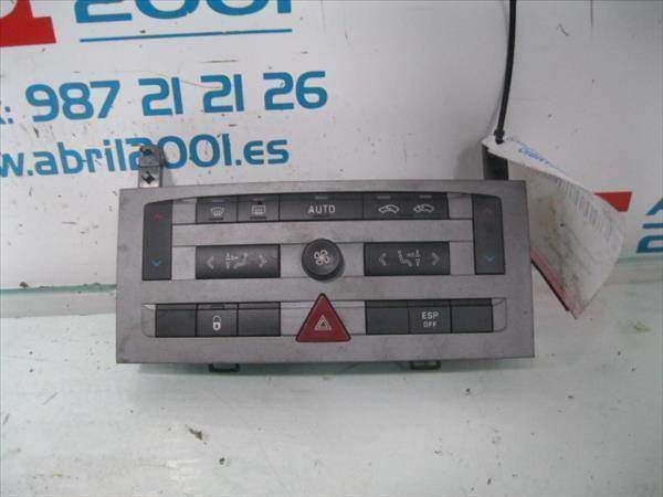 Commande chauffage Peugeot 407 2.0  - 1