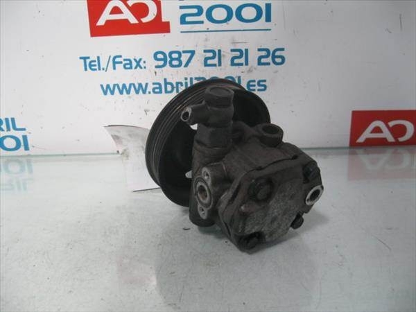 Pompe de direction Kia Carnival II (FL) 2.9 CRDi  - 1