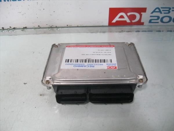 Calculateur moteur Audi A4 Berlina (8E) 1.9 TDI  - 1