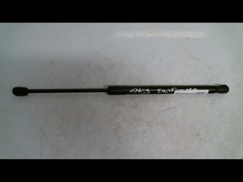 Verin de coffre SUZUKI SWIFT 3 Essence - 1