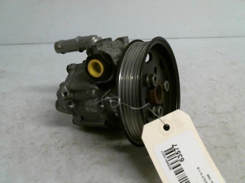 Pompe de direction VOLKSWAGEN GOLF 4 Diesel - 1