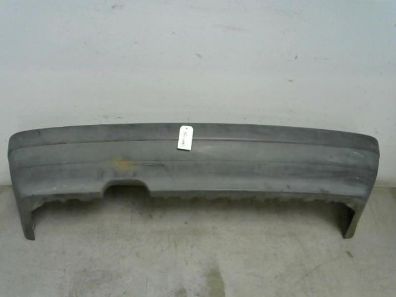 Pare choc arriere AUDI 80 3 Essence - 1