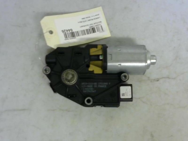 Moteur toit ouvrant LANCIA MUSA Diesel - 1