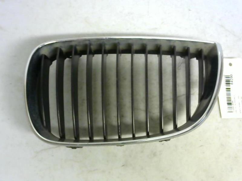 Grille de calandre gauche BMW SERIE 1 1 E87 Diesel - 1