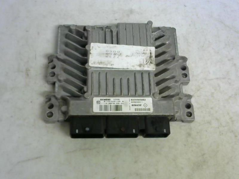 Calculateur RENAULT SCENIC 2 Diesel - 1