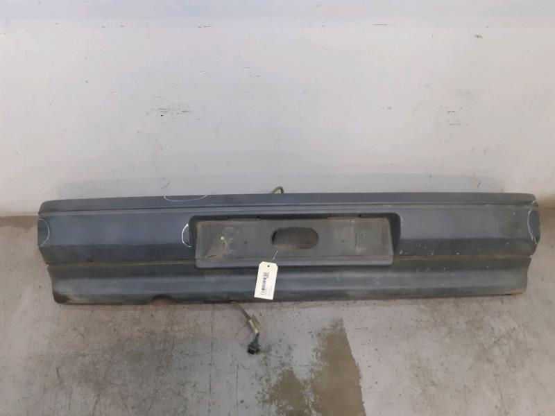 Pare choc arriere RENAULT CLIO 1 Essence - 1