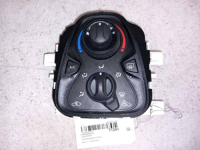 Commande chauffage TOYOTA AYGO 2 Essence - 1