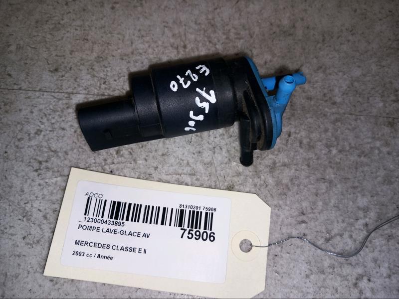 Pompe lave glace avant MERCEDES CLASSE E 210 Diesel - 1