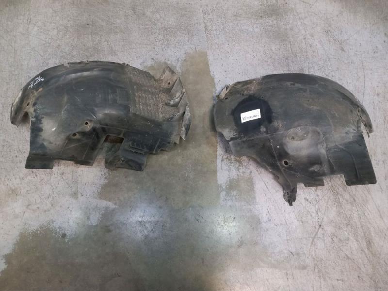 Pare boue avant gauche RENAULT SCENIC 1 Diesel - 1