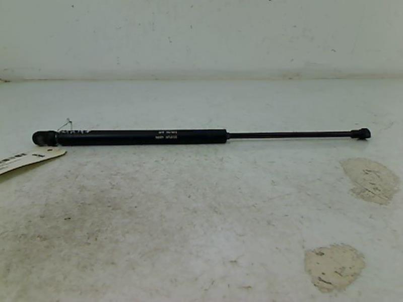 Verin de coffre ALFA ROMEO 147  - 1