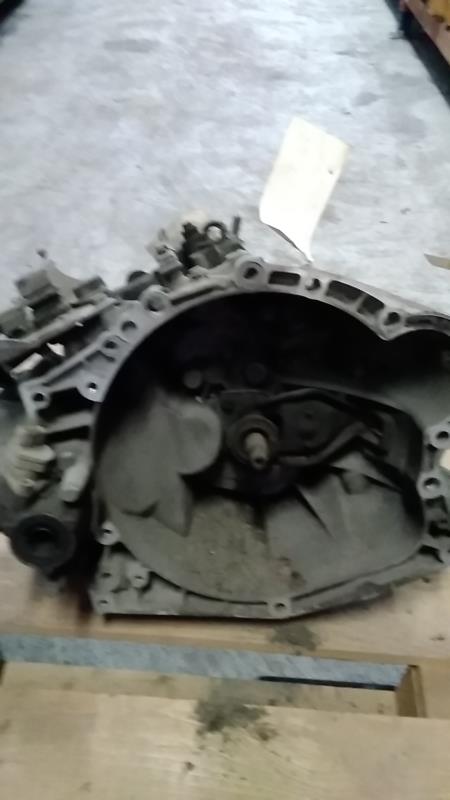 Boite de vitesses PEUGEOT 406 Essence - 1