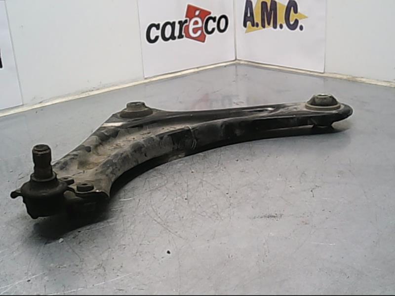 Triangle avant gauche CITROEN C3 II Diesel - 1