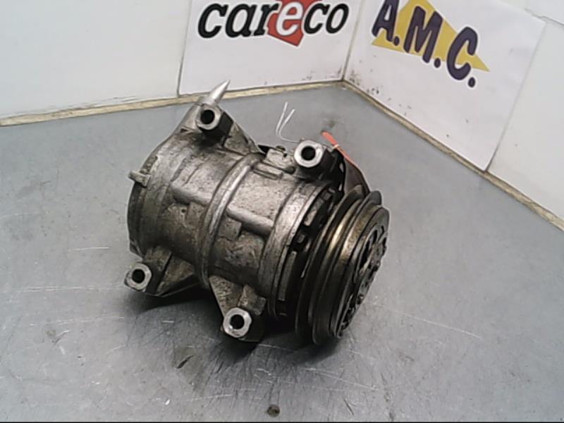 Compresseur clim NISSAN NAVARA I Diesel - 1